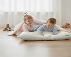 Eden Sleep zipper-closure youth pillow case secures pillows during travel.