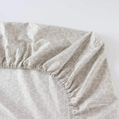 Emenpy envelope pillowcase keeps pillows neatly in place for quiet nights