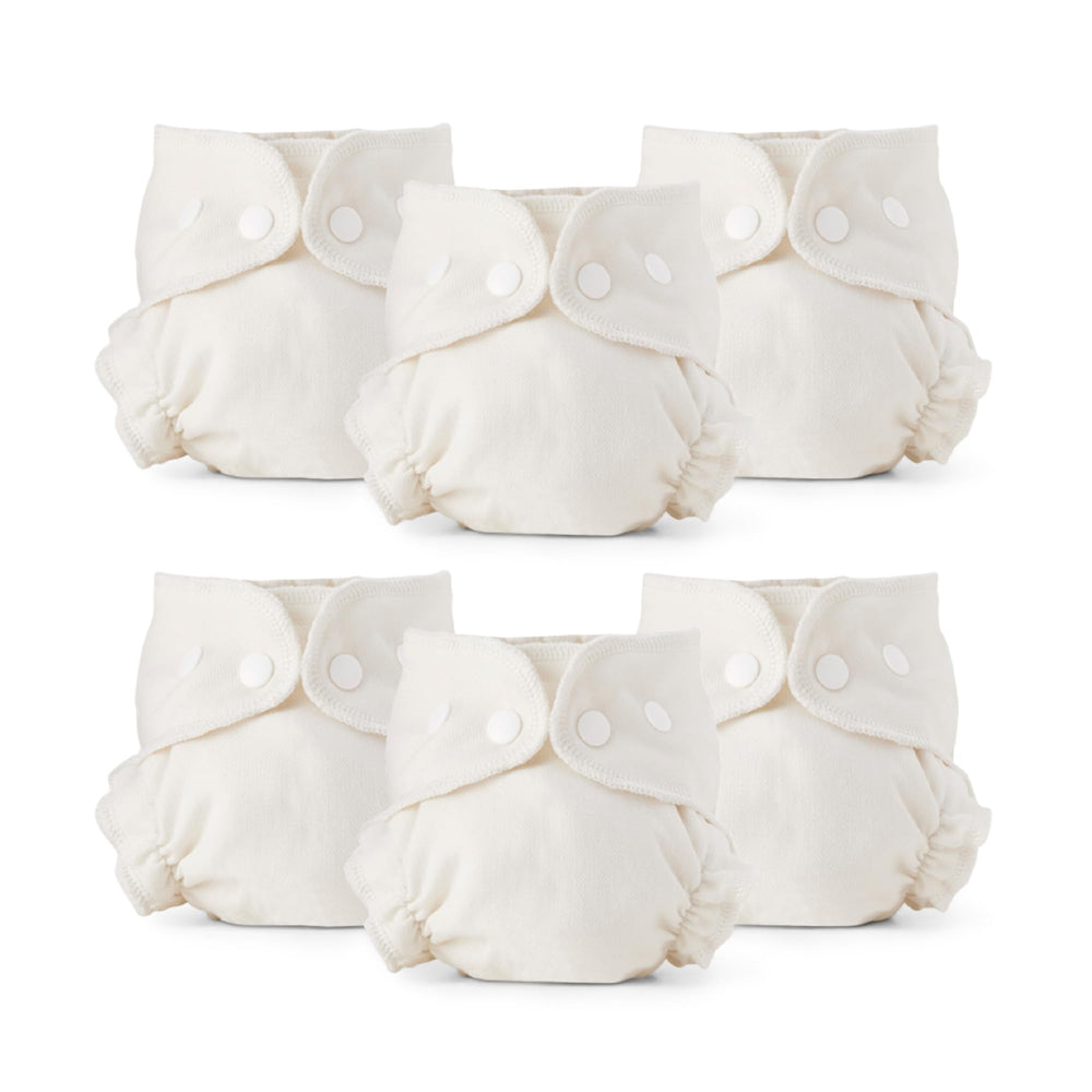 Esembly Inner soft organic cotton delivers gentle daily comfort and absorbency