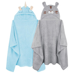FUBANRAY toddler hooded towel with animal hood dries hair gently after bath.