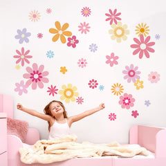 FUFUQUARE daisy flower wall decals in mixed sizes for playful bedrooms.