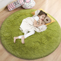 Gifeas green round rug at bedside offers cozy warmth for kids.