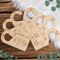 Giftacity baby closet dividers front view with seven size labels for quick sorting