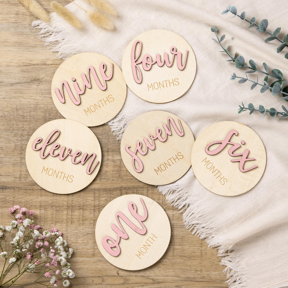 Giftacity milestone disc 1 month pink for adorable baby photos and memory keeping