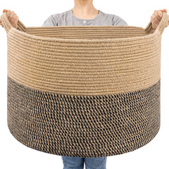 Goodpick extra-large wicker storage basket, round shape, ideal for blankets in the living room.