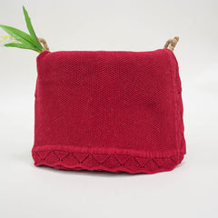 Grewear Baby Knit Blanket scallop border adds a delicate decorative touch.