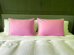 Hadi Bedding pillowcase 2-pack packaging, ready for quick travel refresh.
