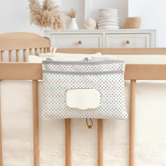 HAMUR HOME compact organization bag keeps baby essentials within easy reach during outings.