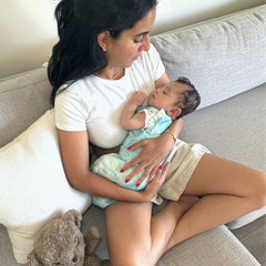 Happiest Baby Sleepea escape-proof Velcro keeps baby secure during sleep