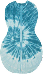Happiest Baby Sleepea front view with tie-dye blue fabric for comfortable newborn sleep.
