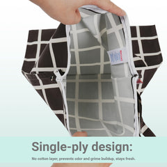 HECCEI wet dry bag waterproof-material protects swimwear during rainy outings.