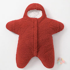 HEVOY Cashmere outer close-up emphasizes luxurious softness and warmth for baby comfort.