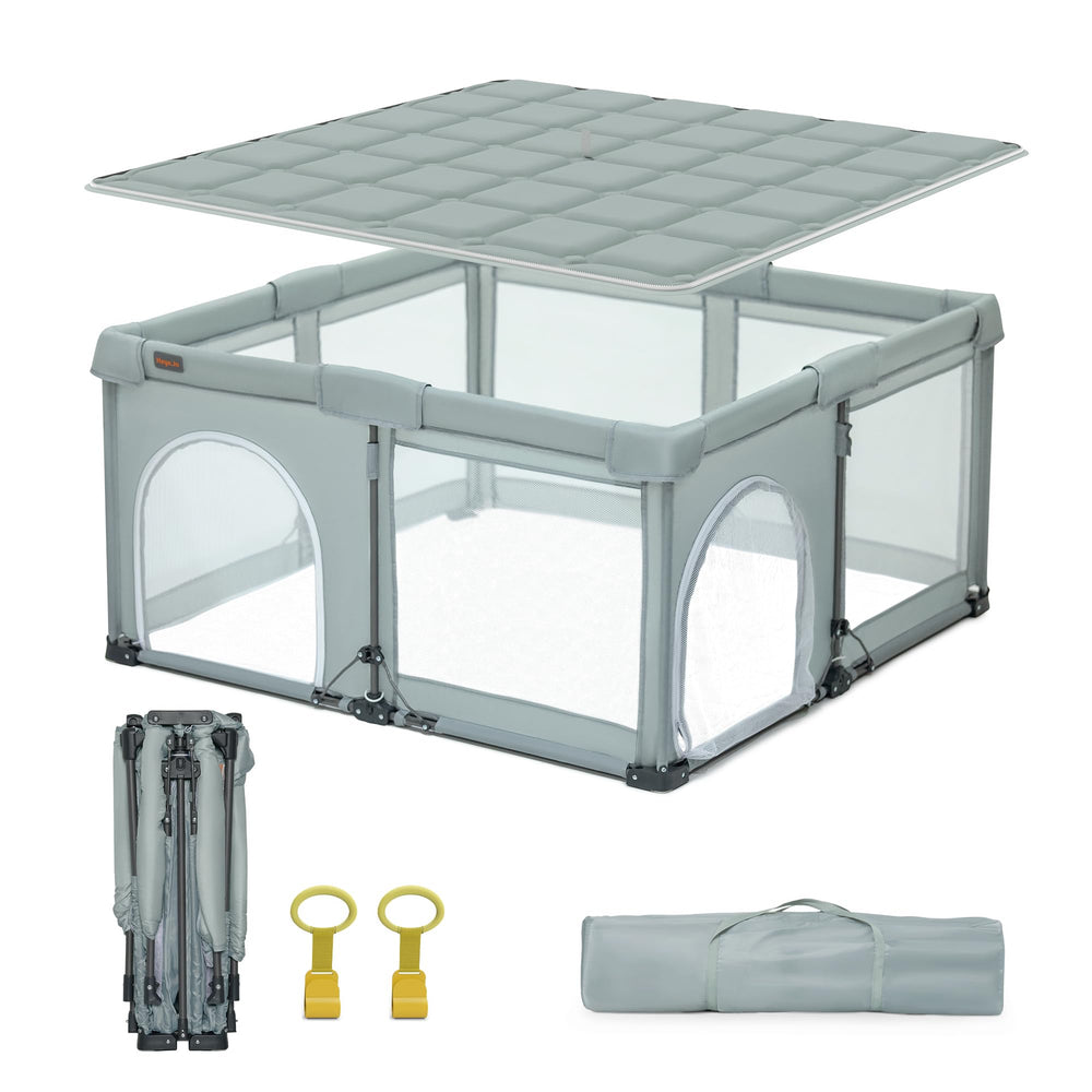 Heyo.Ja foldable playpen with detachable mat for safe, easy cleaning.
