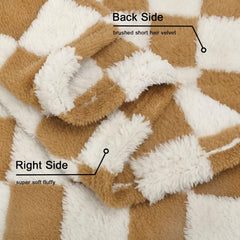 HOMRITAR checkered design baby blanket in nursery decor, versatile and cozy