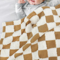 HOMRITAR multi-use blanket doubles as swaddle and nursing cover