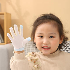 HS&ROXIN soft-material gloves close-up showing gentle fabric for skin-friendly wear.