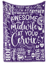 Huglanket midwife gift with phrase design, a thoughtful gesture for OB nurses.
