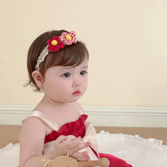 ICKEYOU pearl-embellished elastic headband offers soft stretch for comfortable all-day wear.