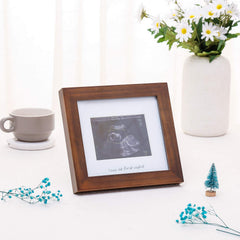 IHEIPYE silver-text frame close-up adds elegant nursery decor