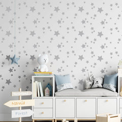 iinuu 500-piece grey star pack transforms plain walls into a gentle imaginative backdrop