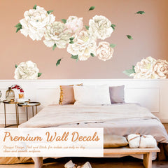 iinuu White Peony wall sticker brightens nursery with a clean, airy floral vibe.