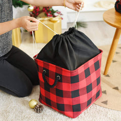 INough drawstring closure bin keeps contents secure and dust-free