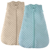 JellyMoni fleece sleep sack plush dots closeup; cozy warmth for peaceful baby sleep.
