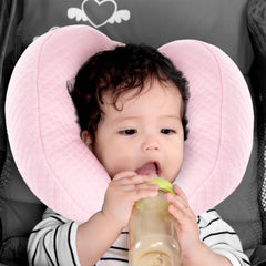 KAKIBLIN banana-shape removable pads adjust width for growing babies.