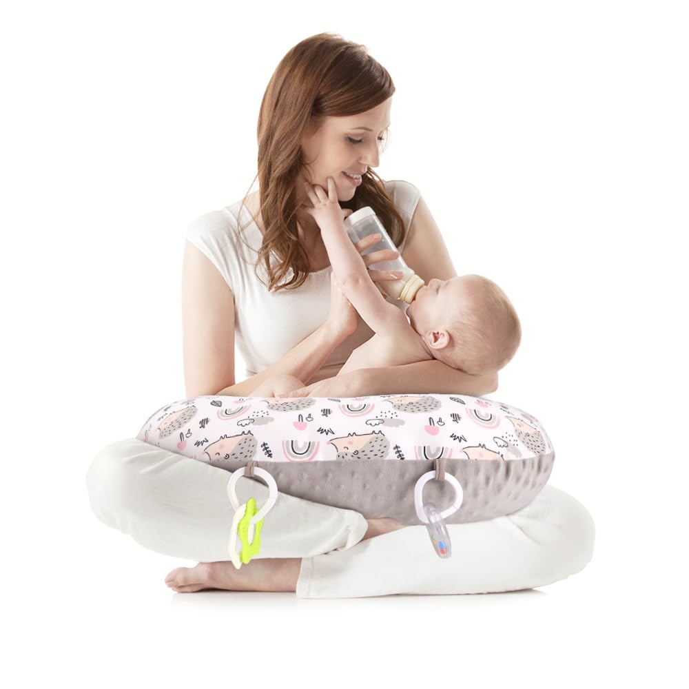 KAKIBLIN breastfeeding pillow front view showing ergonomic support for mother and baby