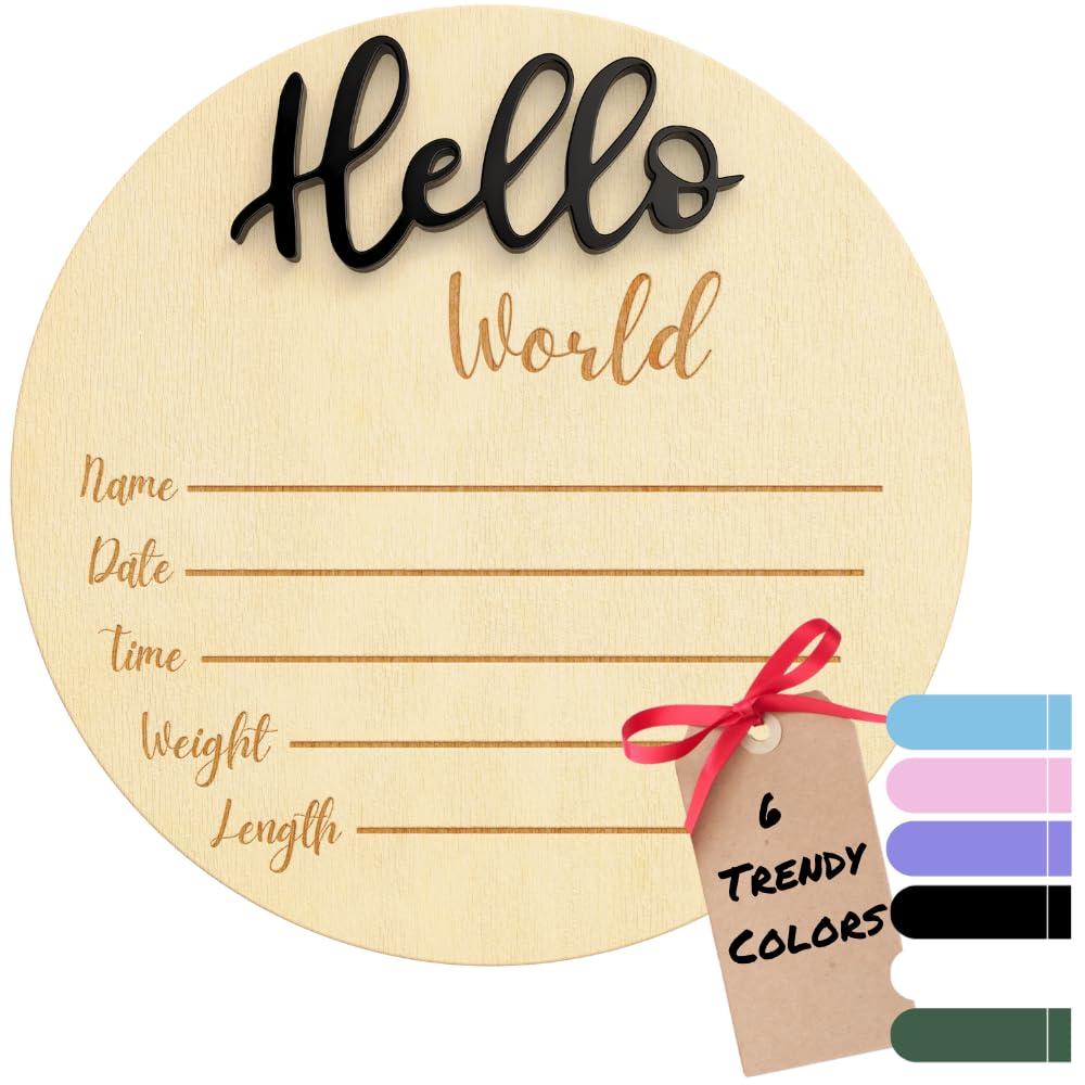 KEMINA BLANKETS Hello World sign in black for newborn photos.