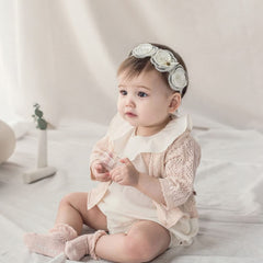 Kenjudess headband elastic band closeup shows gentle stretch and comfortable fit.