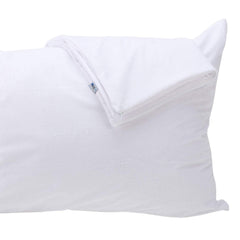 Kingnex feather-proof pillow protector blocks feathers for comfortable sleep.