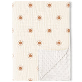 Konssy baby blanket front muslin cotton highlights gentle touch and breathable warmth.