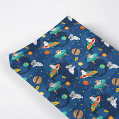 KuphiL10C cartoon space animals cover offers cozy, kid-friendly change time.