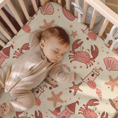 KuphiL10C ocean animals design crib sheet adds playful nursery decor.