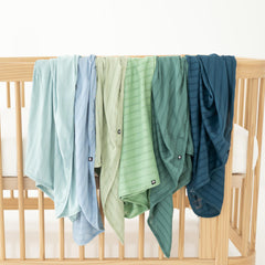 KYTE BABY swaddle blanket slate, 46x46 inches, offers versatile wrap opportunities.