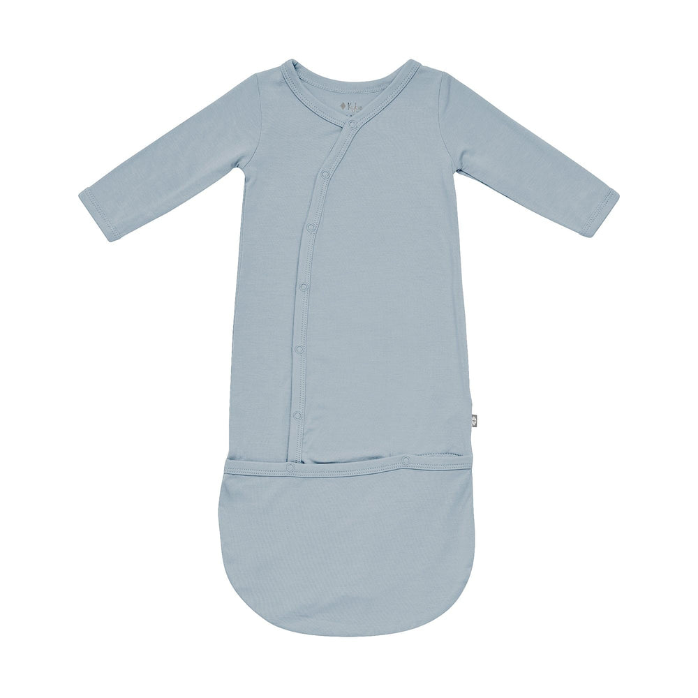 KYTE BABY Bundlers sleeper gown in fog bamboo fabric for gentle sleep and skin comfort.