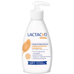 Lactacyd Femina Emulsion bottle close-up for daily intimate hygiene
