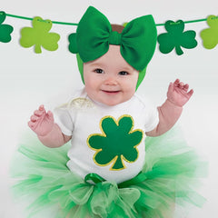 Lanmerry elastic nylon headband bow stays in place during play.