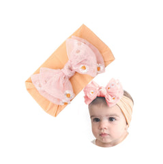LDDCX daisy-embellished baby hairband perfect for photos and celebrations