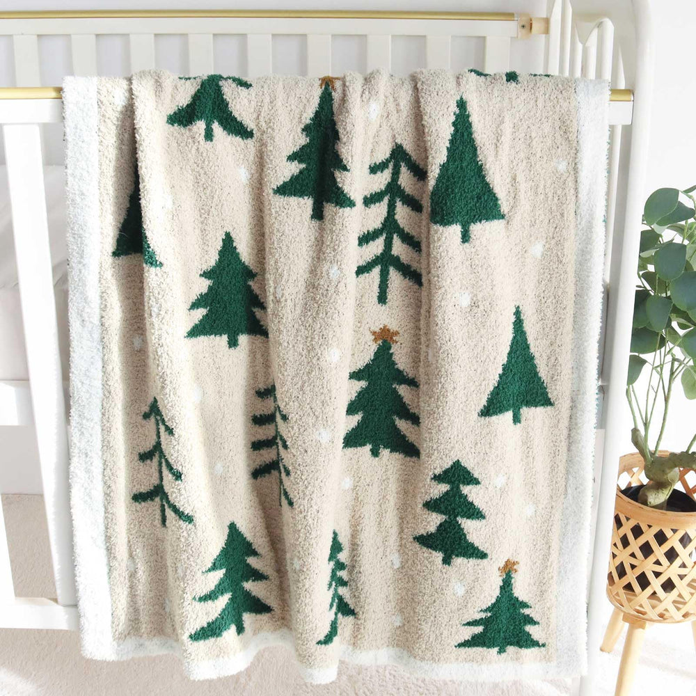 LifeTree Cozy Plush Baby Blanket with a soft texture for cozy nursery naps.