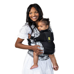 LÍLLÉbaby Airflow with lumbar-support highlights back-friendly comfort during carries.