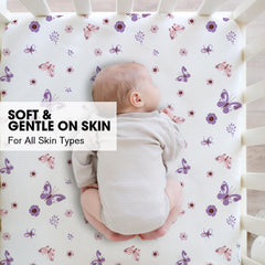 Elastic-band fitted sheets stay snug during naps