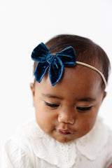 Little Poppy Co Amelia Set nylon headband: stretchy, comfortable all-day wear for babies.
