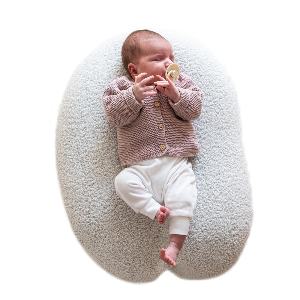 Love bug Baby Lounger Cover demonstrates universal fit for comfort with any pillow.