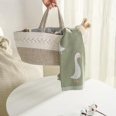 Loyfoky 100% cotton soft-knit blanket for delicate skin.