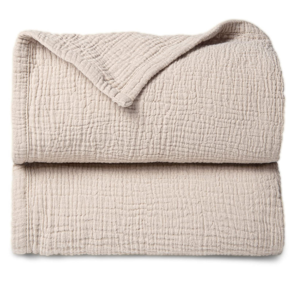 Lulumoon ivory muslin quilt blanket close-up of soft cotton fabric for gentle skin