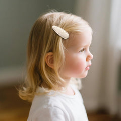 LXC YIZHIFA mesh flower pearls clip adds elegant charm