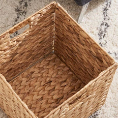 M4DECOR foldable wicker basket saves space when not in use.
