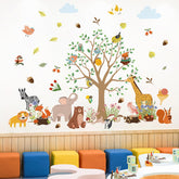 MagiMural cartoon jungle animal wall sticker featuring a giraffe; quick room refresh and playful decor.